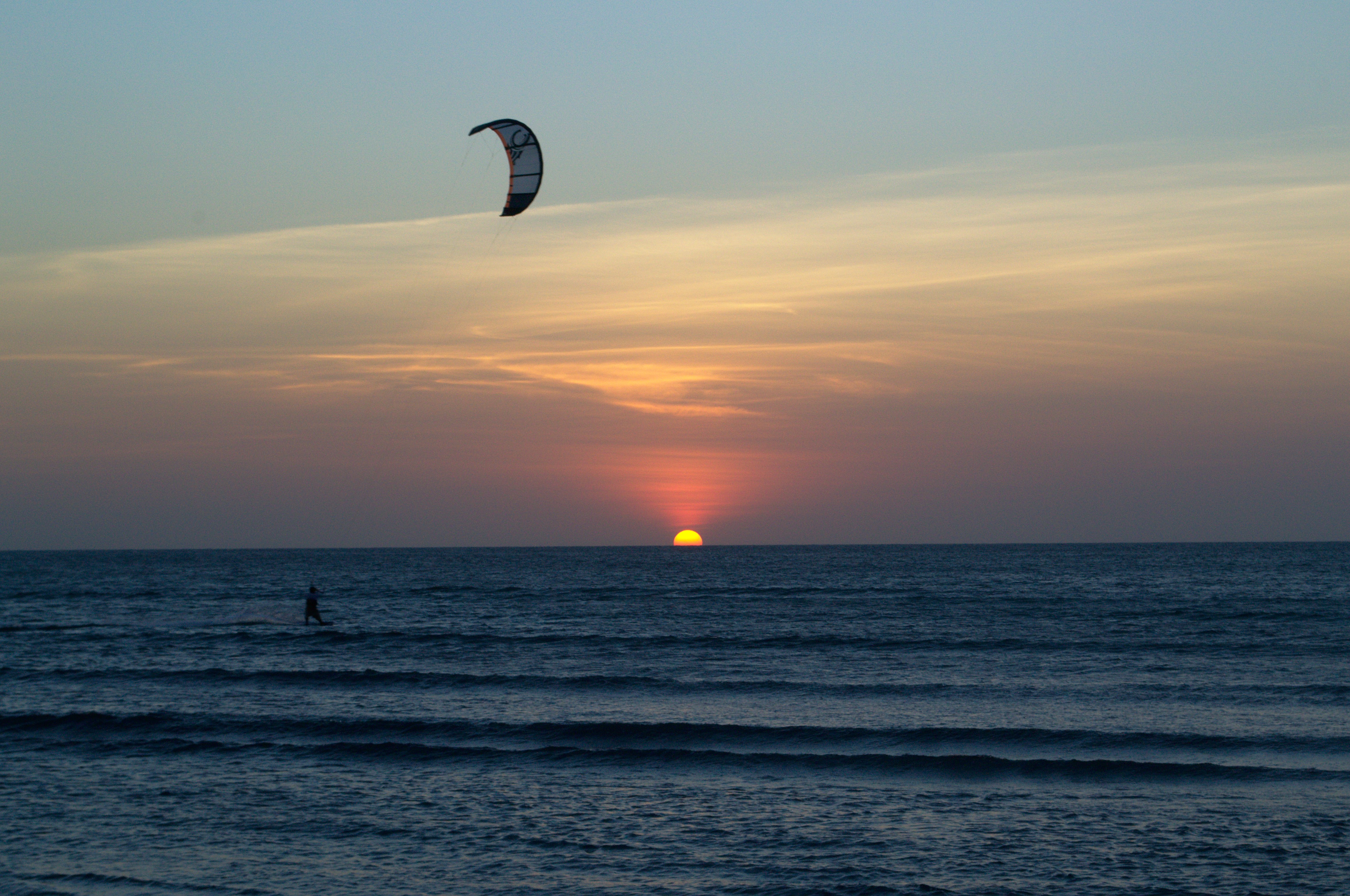 ../../_photos/kite-por-do-sol.jpg